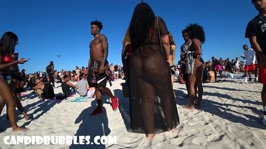 Candidbubbles #164
