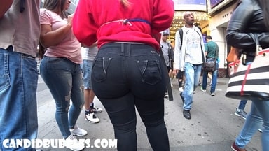 Candidbubbles #171