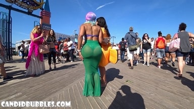Candidbubbles #187