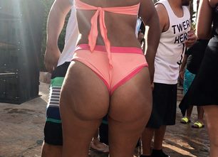0028-booty-arse-thong-bikini-pool-party-cameltoe-ct-latina-dance-thicc-b-1012x675-min