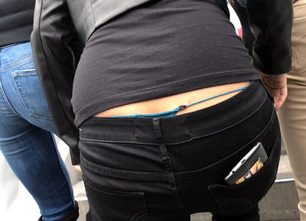 0054-thong-slip-thong-peek-up-steps-asian-girl-candid-oops-public-voyeur-b-1012x675-min