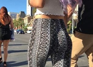60-0002-leggings-booty-jiggle-candid-walking-hidden-cam-follow-street-unaware-asian-sexy_20170731_191431.644-507x338-min