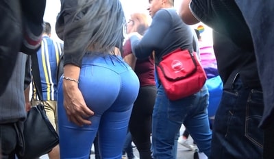 #70 Super Bubble Butt Pocketless