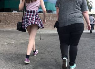 710-prev-short-skirt-candid-creep-video-public-wind-blow-up-panties-booty-oops-ass-teen-1-507x338