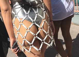797-prev-silver-thong-bikini-public-street-candid-creepshot-hd-video-walking-lightskin-redbone-507x338