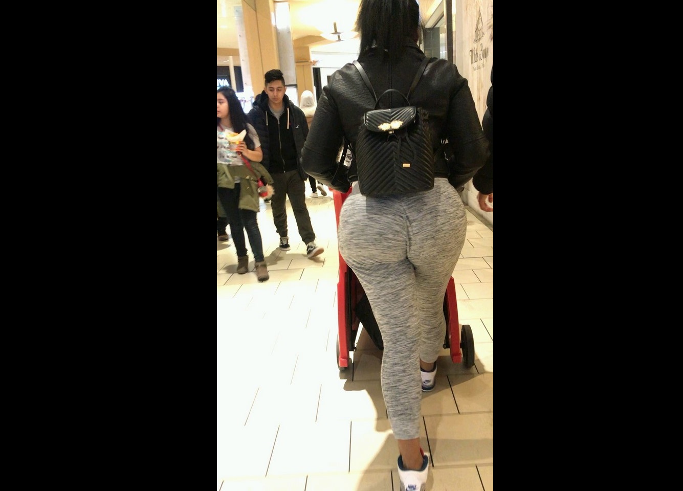BigBooty Latina Spandex Walking