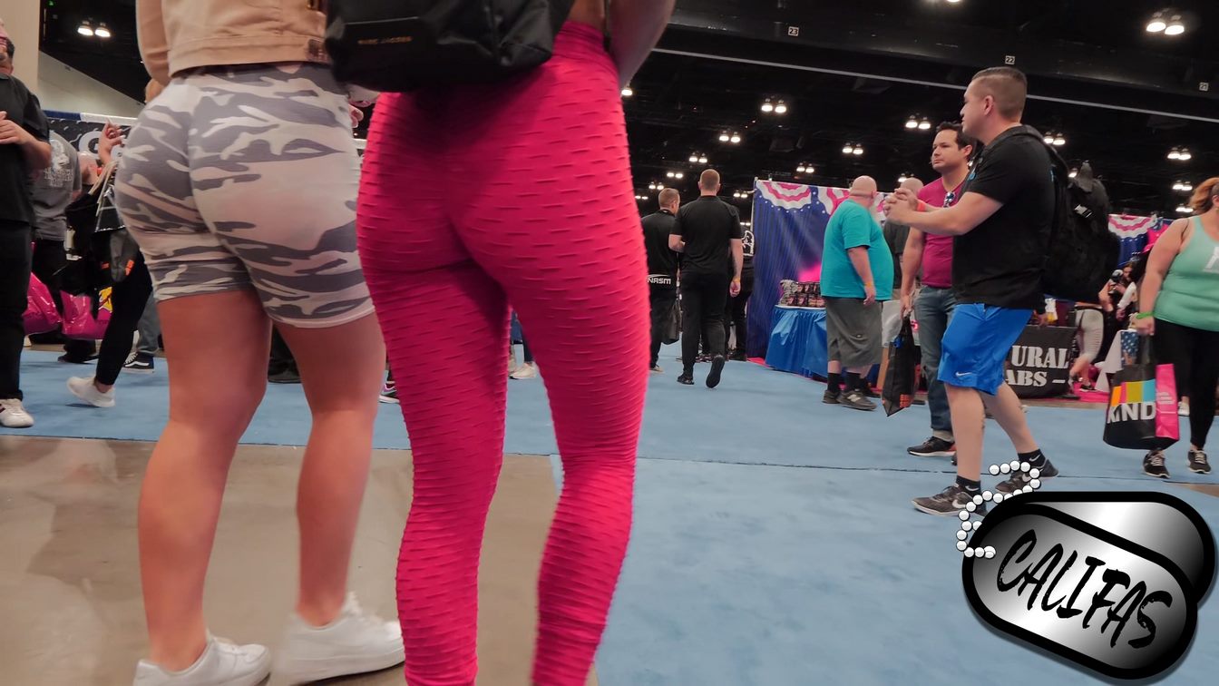Full Bubble Out Latina In Cam Shorts