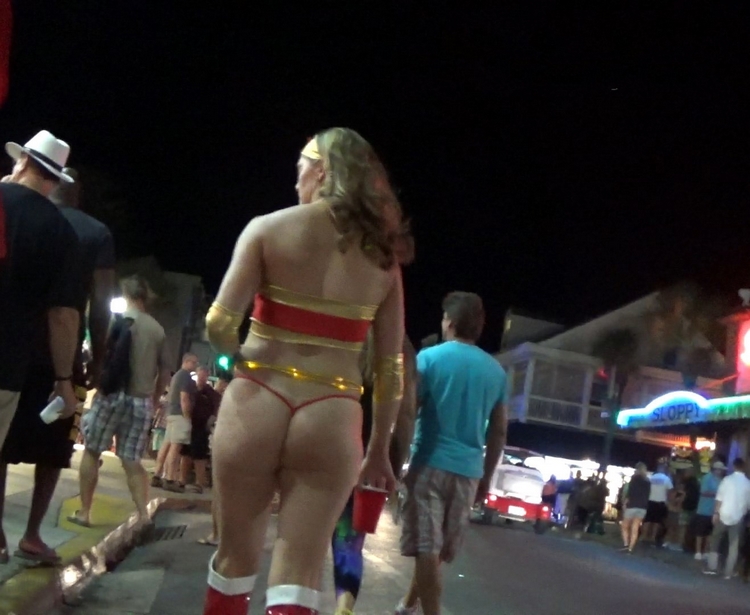 19 Festivass G-String on street fest