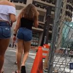 Two Sexys Teen with Sexy Legs in Short