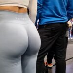 Insane Big Booty With a Great Wedgie in Blue Leggings
